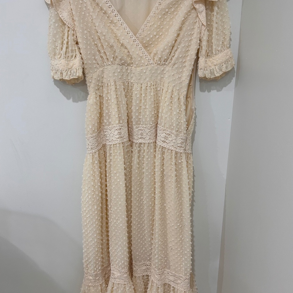 ASOS Design Cream Lace Cottagecore Maxi Dress - Puff Sleeve Boho - Size: USA 2
